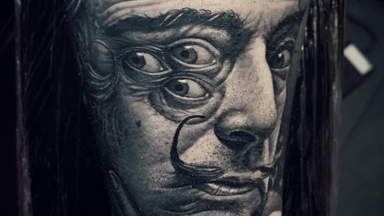 Mona Piercing à Nord